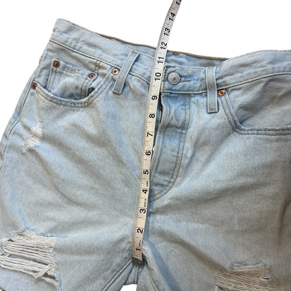 Levi's 501 Womens Mid Thigh Cut Off Shorts- Size 28 - Picture 10 of 11